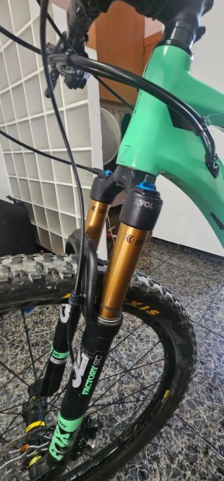 Orbea Oiz M10 - Bicicleta MTB