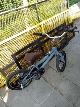 Bicicleta niño tipo bmx chopper