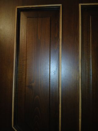 Porta a scrigno noce scuro 