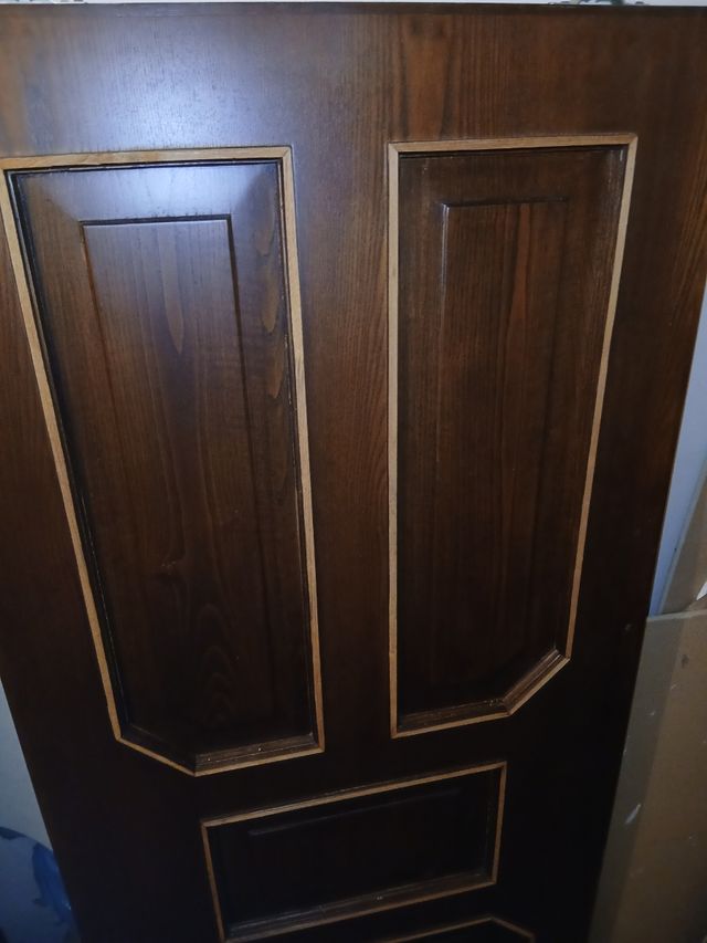 Porta a scrigno noce scuro