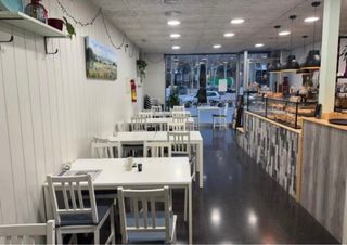 Cafetería-panadería: Traspaso negocio