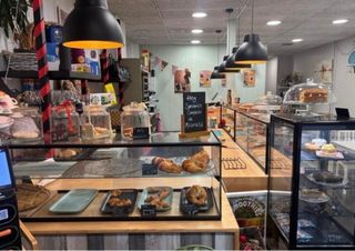 Cafetería-panadería: Traspaso negocio