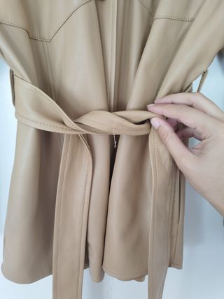 Chaqueta camisera marrón claro oversize