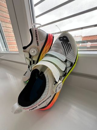 Zapatillas New Balance - Mujer