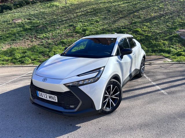Toyota C-HR 2024