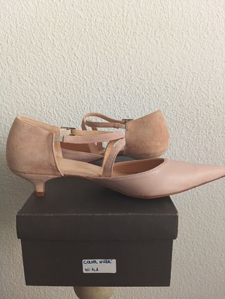 Zapatos piel nude nº41 PVP 250€