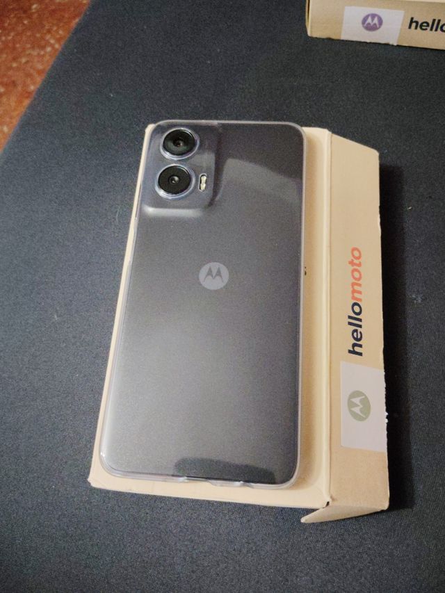 Motorola moto G35 5G Gris - Nuevo