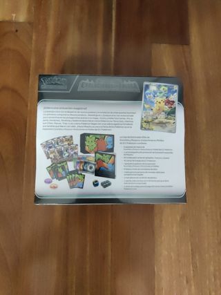 ETB Evoluciones de Paldea Pokémon TCG Precintada