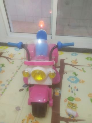 Moto eléctrica infantil rosa