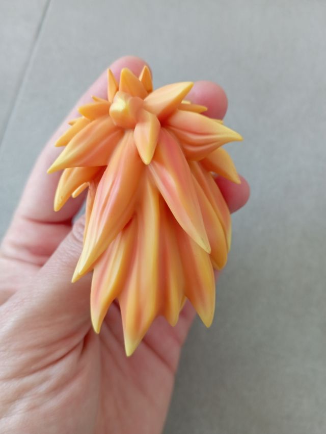 Cabezas y pelo Goku y Trunks. SH Figuarts.