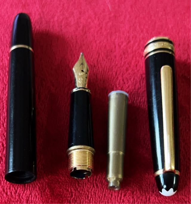 Pluma Montblanc Meisterstück 4810