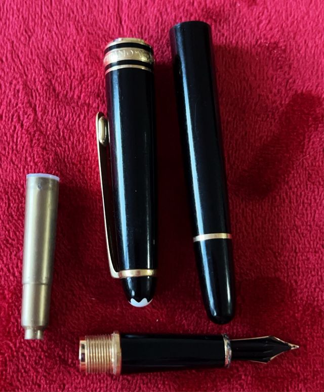 Pluma Montblanc Meisterstück 4810