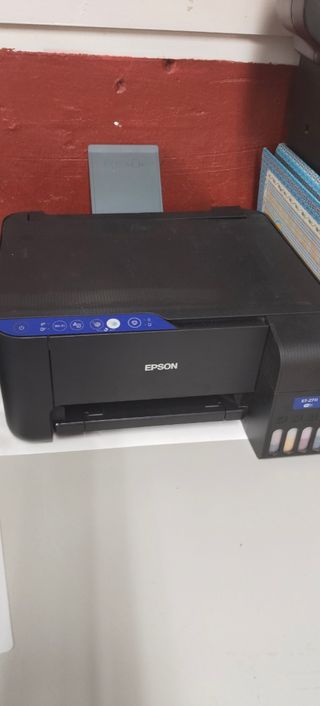 Impresora Epson Ecotank ET-2711 WiFi 

