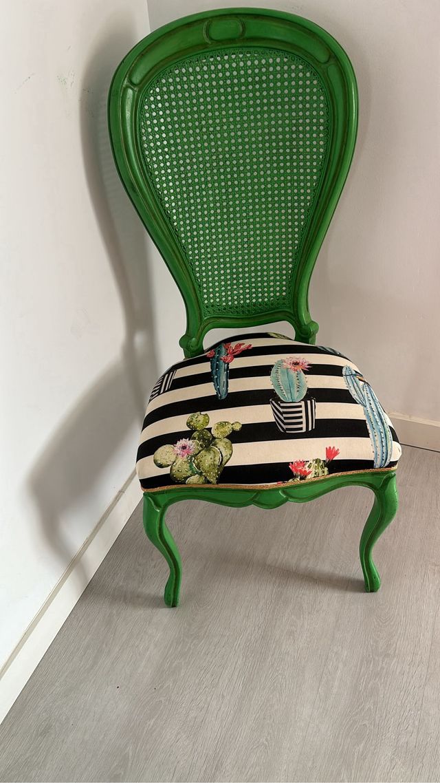 3 sillas comedor. Ratan y mimbre.