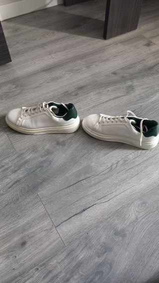 Zapatillas Zara blancas y verdes