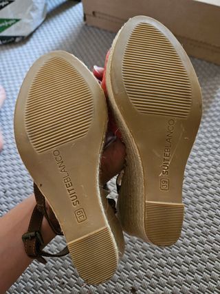 Sandalias cuña yute rosa