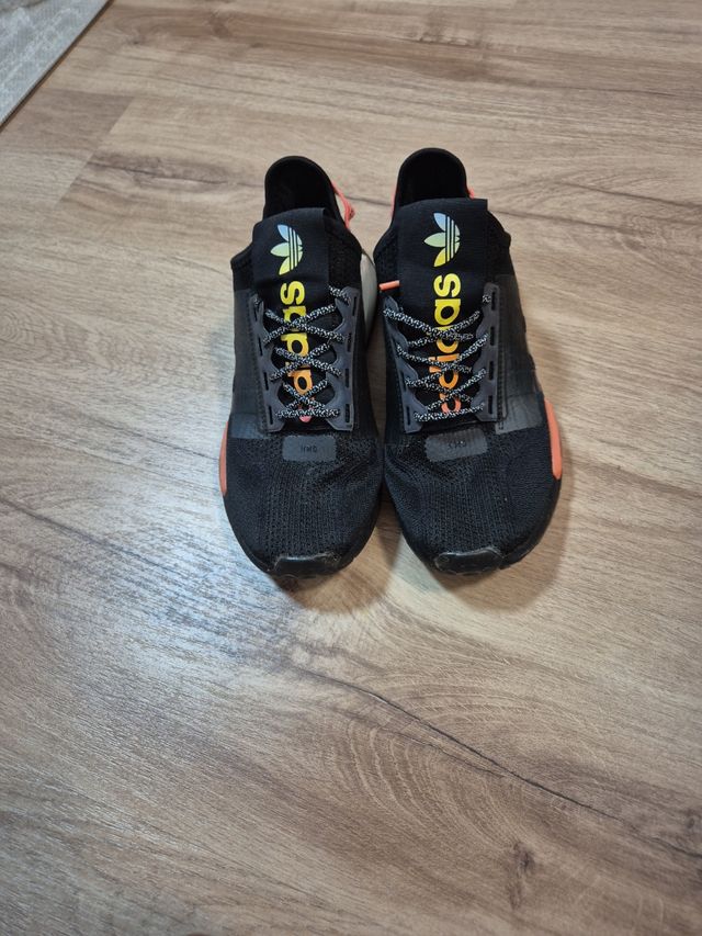 Adidas NMD_R1 - Zapatillas Deportivas