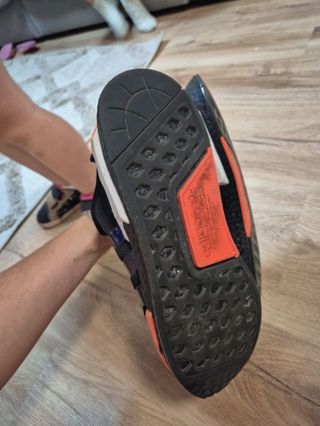 Adidas NMD_R1 - Zapatillas Deportivas