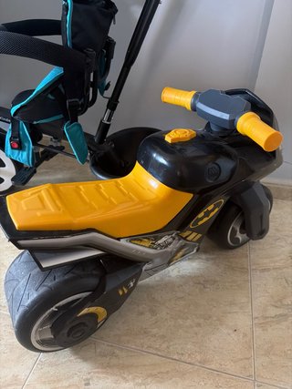 Triciclo Kinderkraft Aston azul
