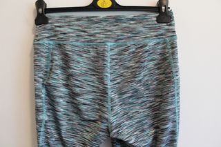 Leggings - Mallas sport piratas estampado rayado