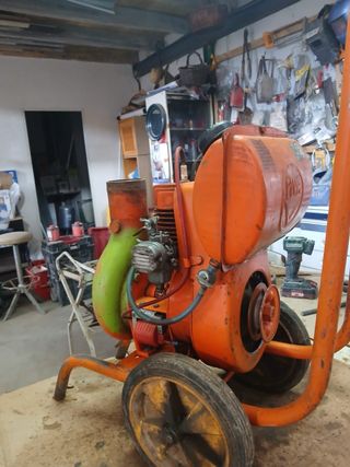 Bomba de agua Campeón 2CV usada