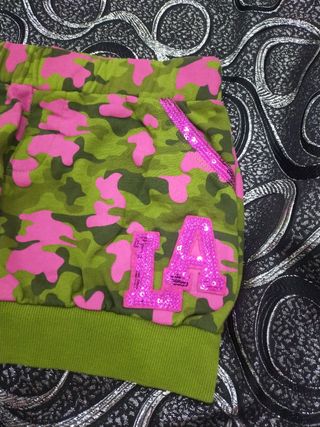 Minigonna mimetica rosa verde