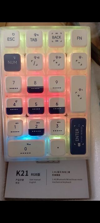 Teclado Mecánico K21 RGB 21 Teclas