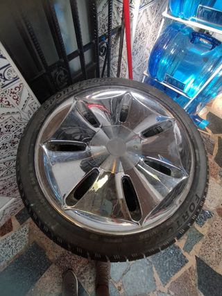 Llantas 5 tornillos + 4 ruedas