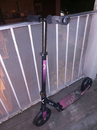 Patinetes Decathlon: 2 unidades 15 euros cada uno.