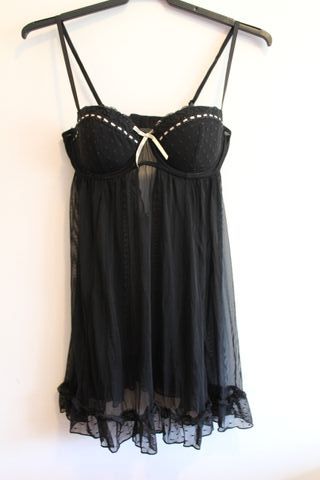 Vestido lencero negro H&M