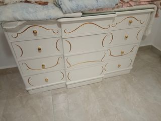 Dormitorio : cama + cómoda+mesita de noche+sinfoni