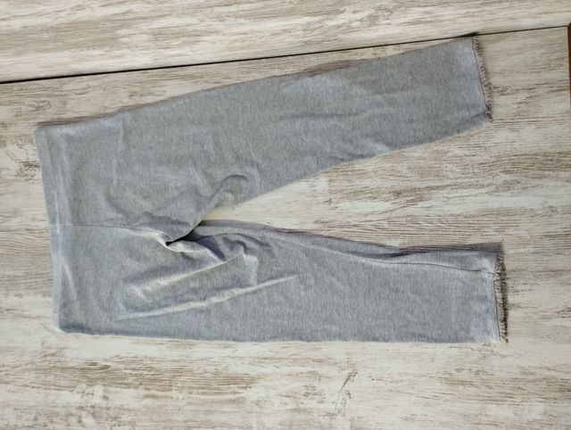 Lote Niña: Camiseta Desigual + Leggings