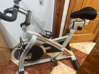 Bicicleta spinning BH JetBike