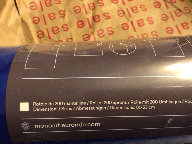 200 Baberos Desechables PG20 - Azul, dos rollos,