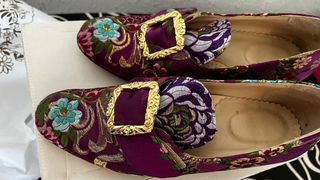 Zapatos fallera en boganvilla, en perfecto estado