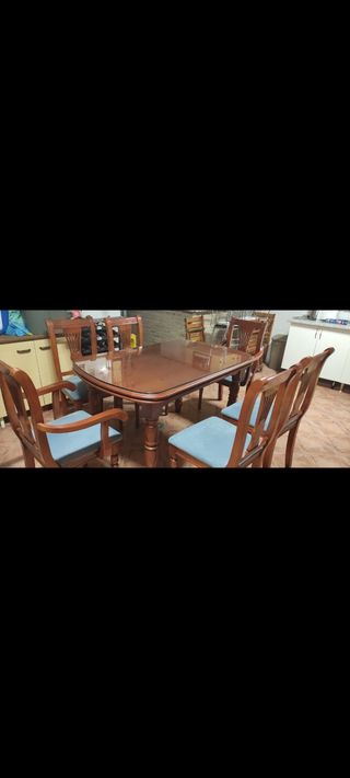 Mesa Comedor 4 Sillas Madera 2 sillones