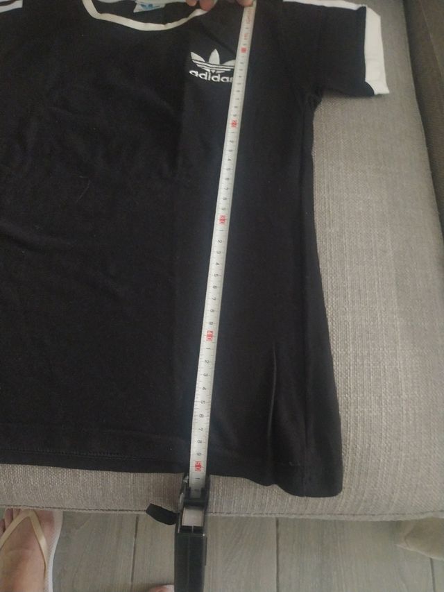 ADIDAS camiseta y pantalón FOREVER21 corto