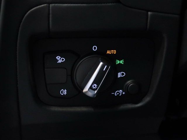 AUDI R8 5.2 V10 FSI QUATTRO STRONIC