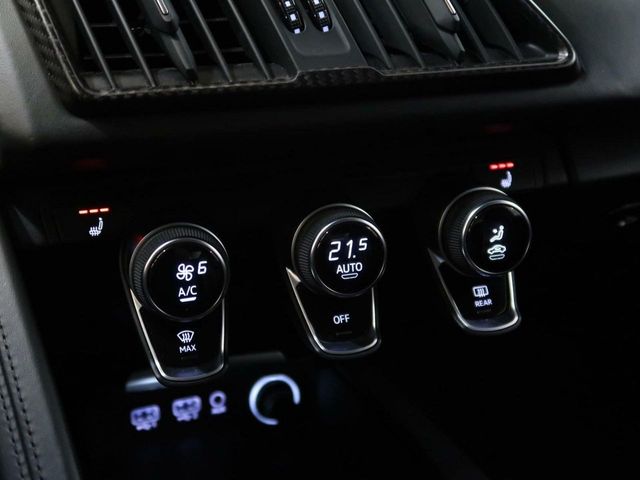 AUDI R8 5.2 V10 FSI QUATTRO STRONIC