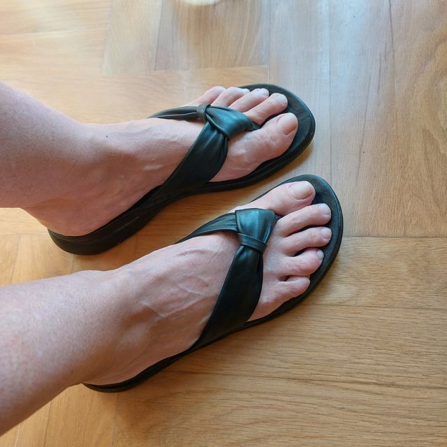 Sandalias planas piel negras Clarks - Talla 38'5