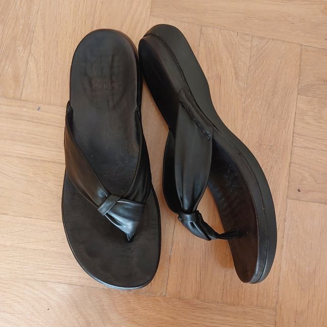 Sandalias planas piel negras Clarks - Talla 38'5