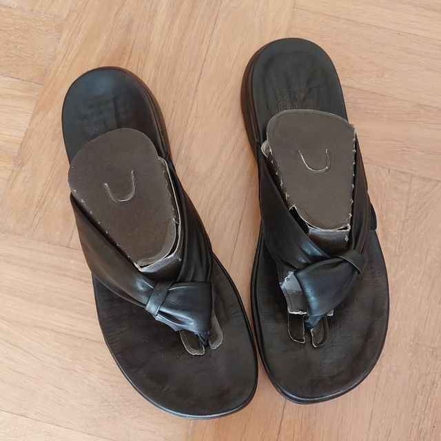 Sandalias planas piel negras Clarks - Talla 38'5