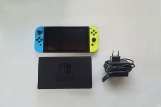 Nintendo Switch + componentes, sin drift - consola