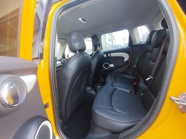 MINI MINI 5 Puertas Cooper 100 kW (136 CV)