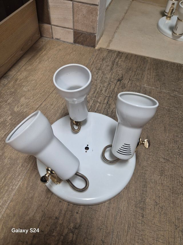 2 lâmpadas brancas vintage 3 focos