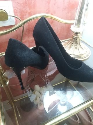 Zapatos tacón aguja NANBEI ZOO negros