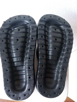 Chanclas negras mujer talla 38-39 a estrenar