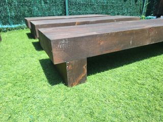 4 panche in legno marrone - esterno