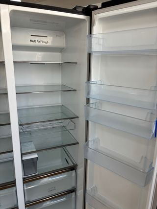 FRIGORIFERO AMERICANO HISENSE. SPEDIZIONE E GARANZIA