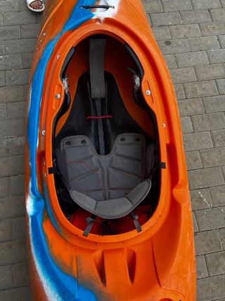 Kayak aguas bravas Mamba 8.1